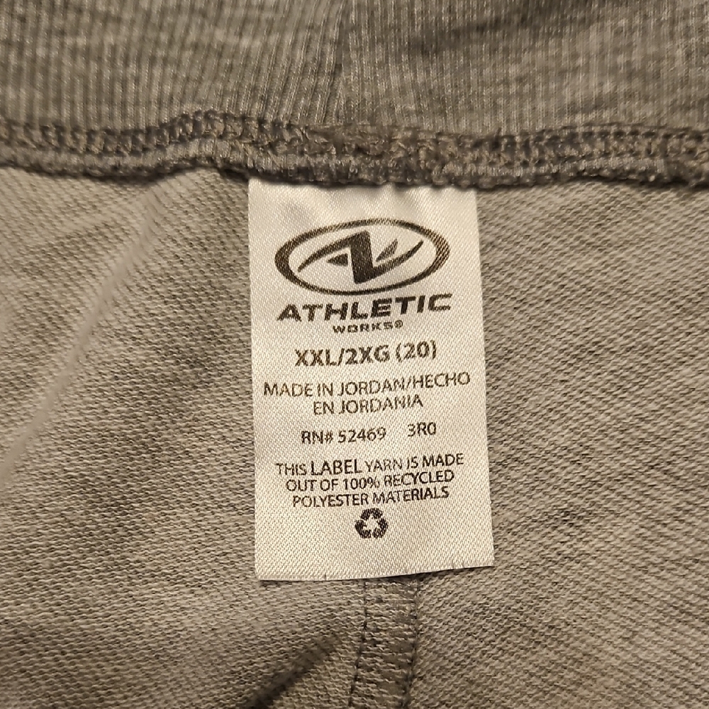 Athletic Works Women's Light Gray Athletic Shorts - Picture 3 of 3